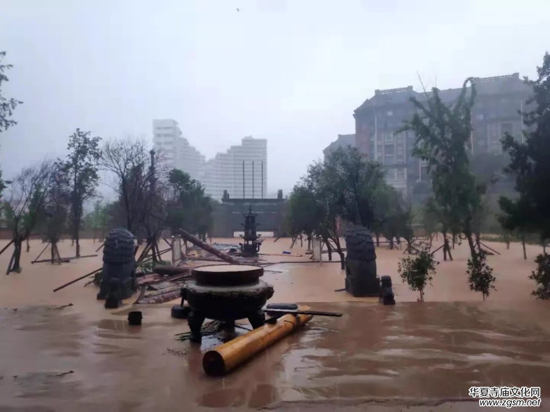 暴雨下的滎陽洞林寺受災實況，千年古剎災后修建迫在眉睫