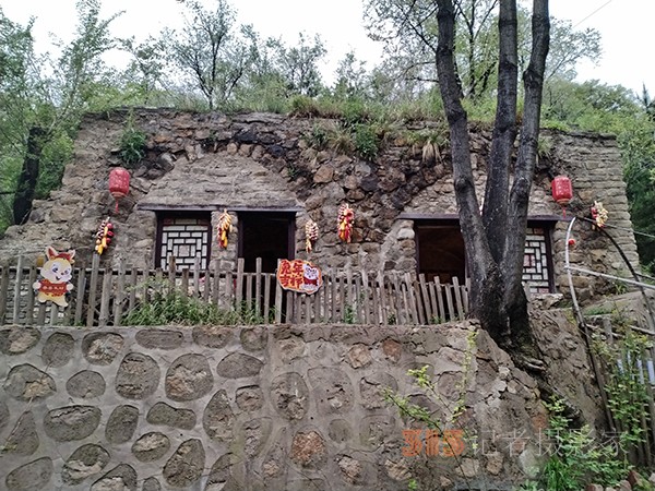 錯(cuò)峰出游打卡太原古縣城及蒙山大佛