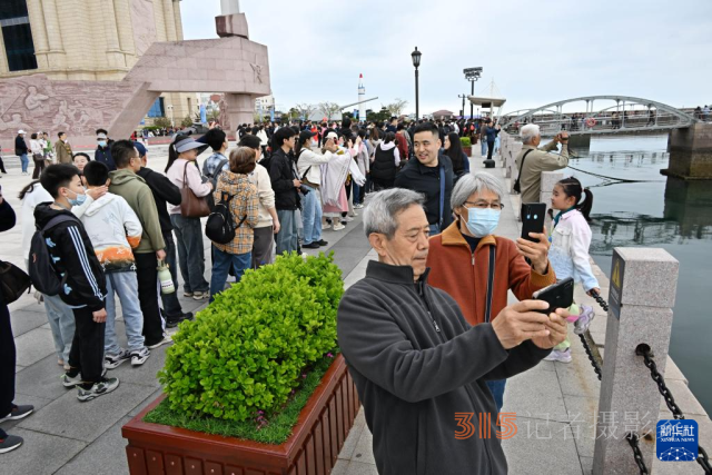 海軍節(jié)帶熱“海博游”